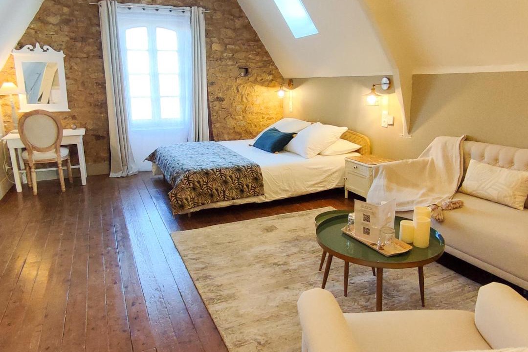 Photo of Others in Antrain