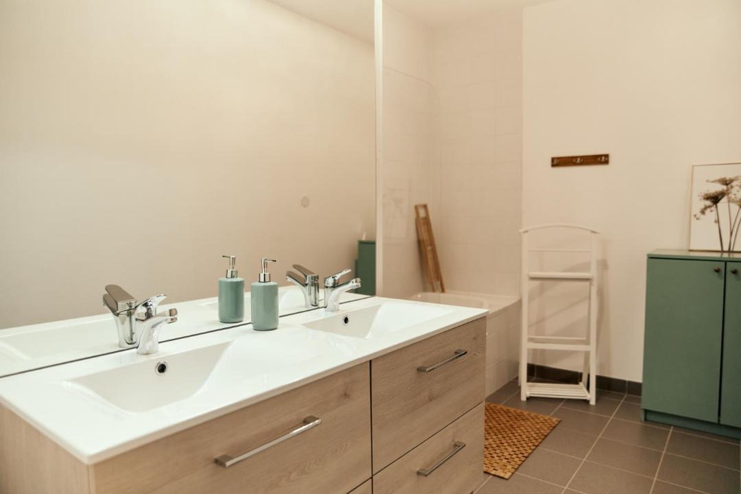 Photo of Bathroom in Saint-Leonard-des-Bois