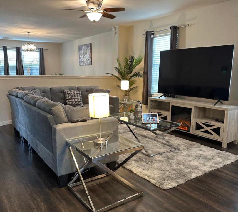 Photo of Livingroom in Cypress