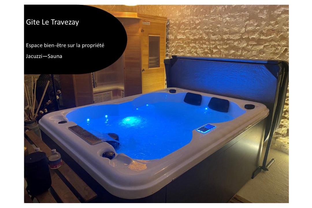 Photo of Others in Courcoue