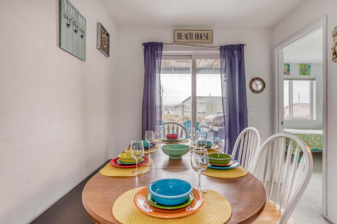 Photo of Livingroom in Bayshore