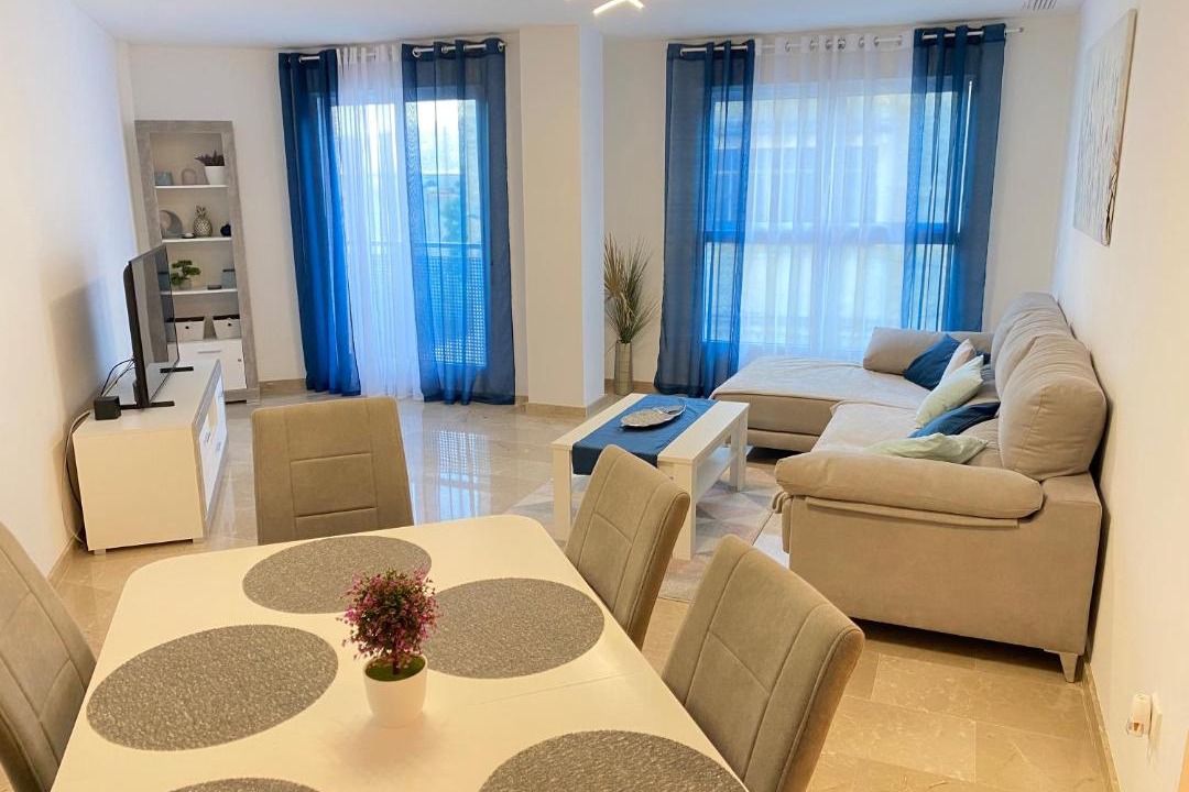 Photo of Livingroom in Ador
