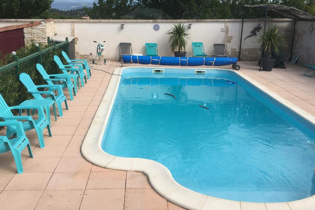 Photo of Others in Chateauneuf-Val-Saint-Donat