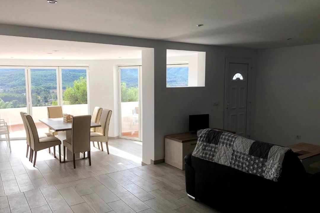 Photo of Livingroom in Jalon
