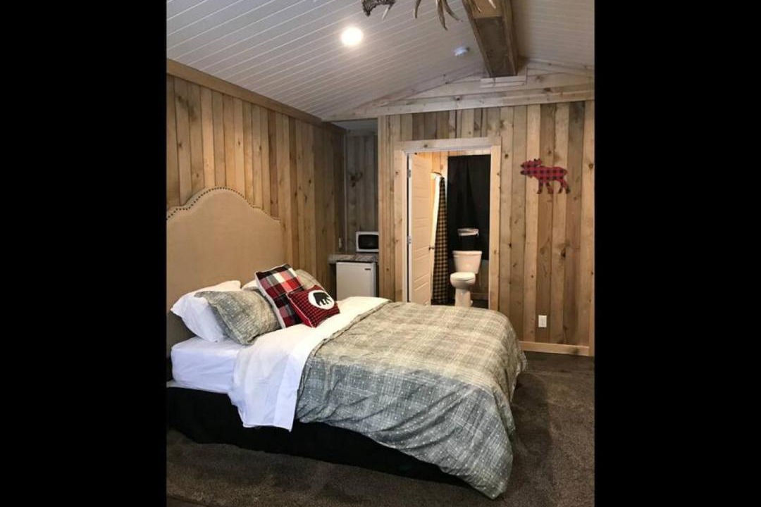 Photo of Bedroom in Island Park