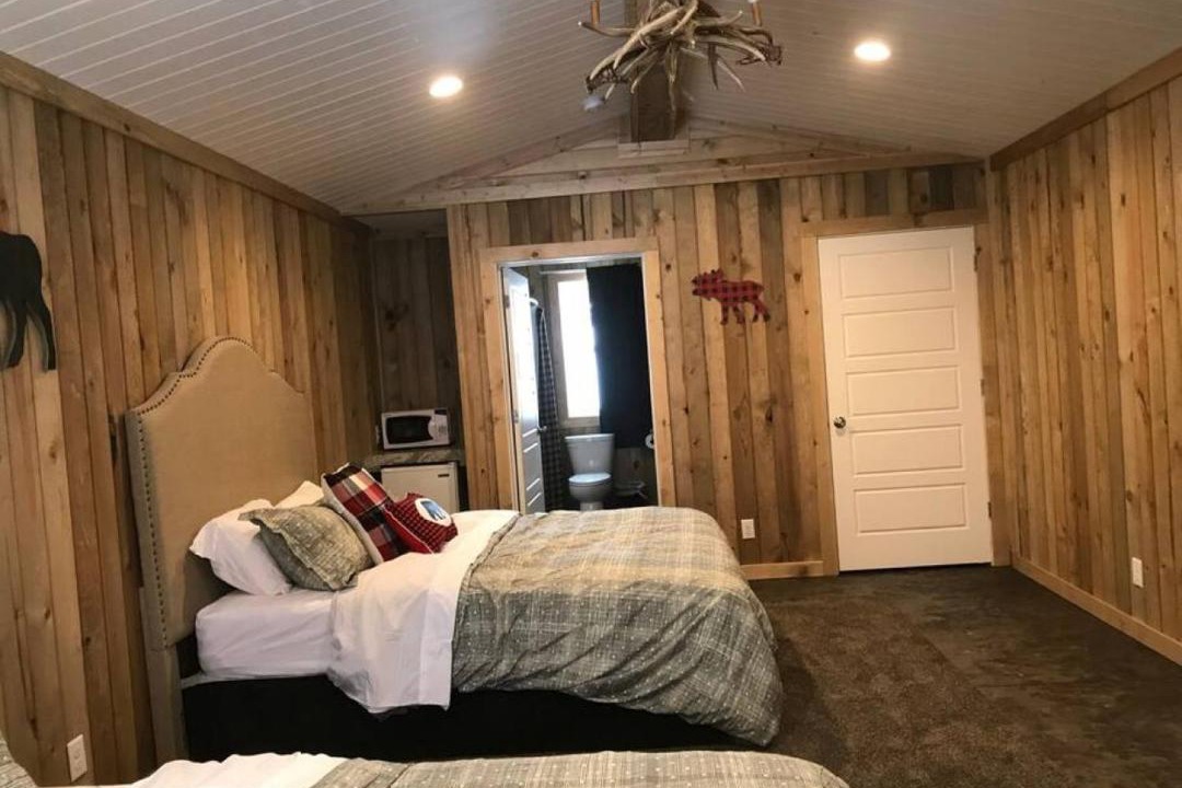 Photo of Bedroom in Island Park