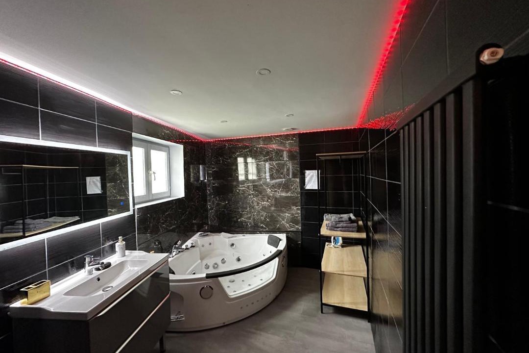 Photo of Bathroom in Justices