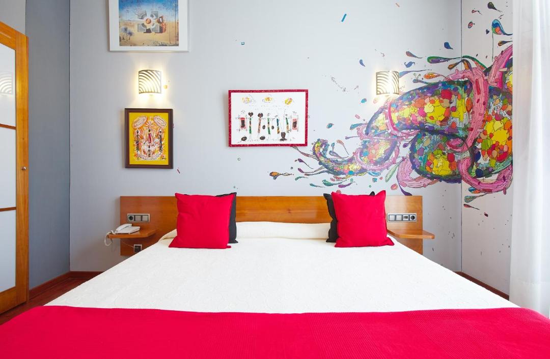 Photo of Bedroom in Figueres