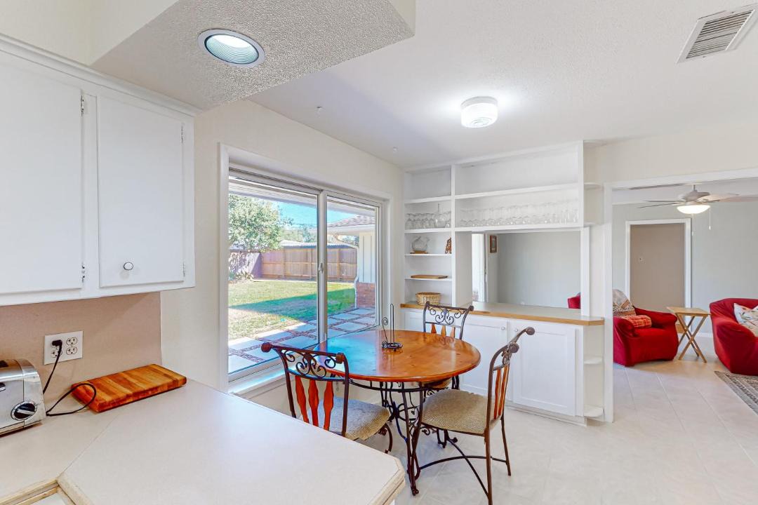 Photo of Livingroom in Westbury