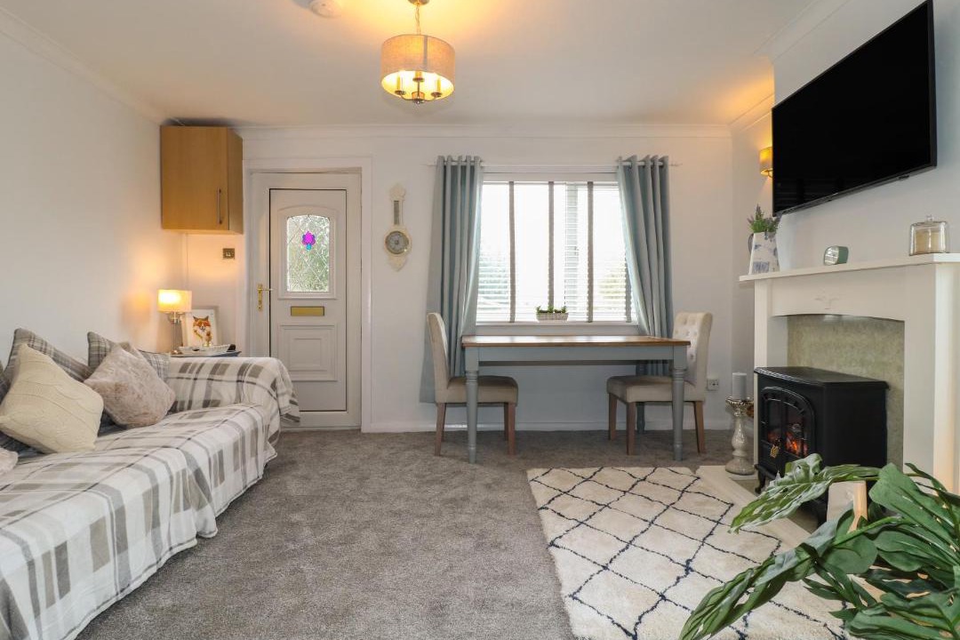 Photo of Others in Tean