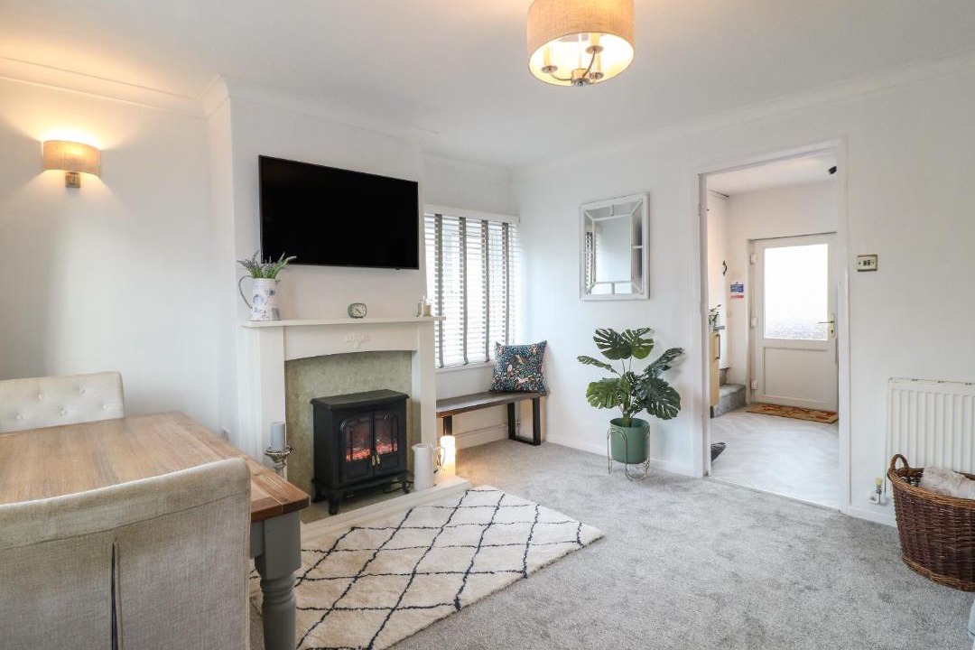 Photo of Others in Tean