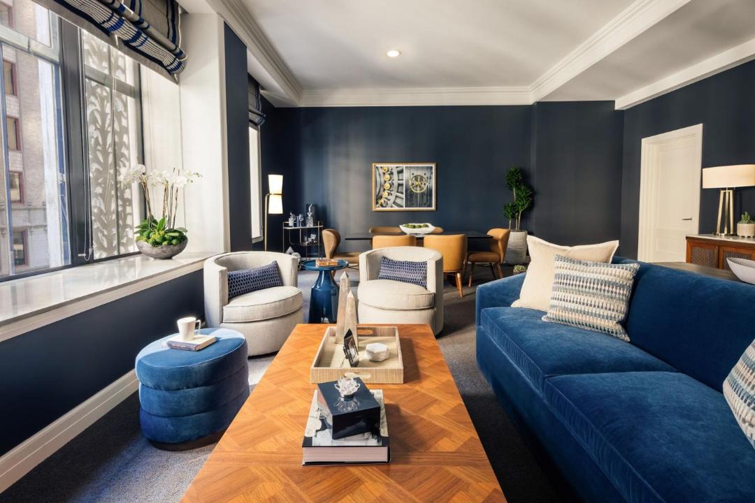 Photo of Livingroom in Business District