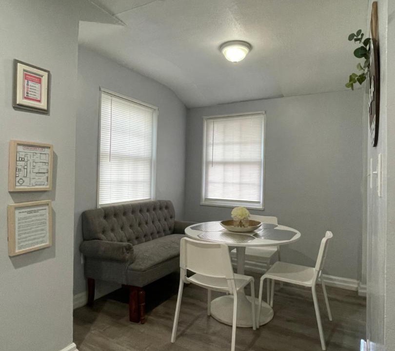 Photo of Livingroom in Langley Park