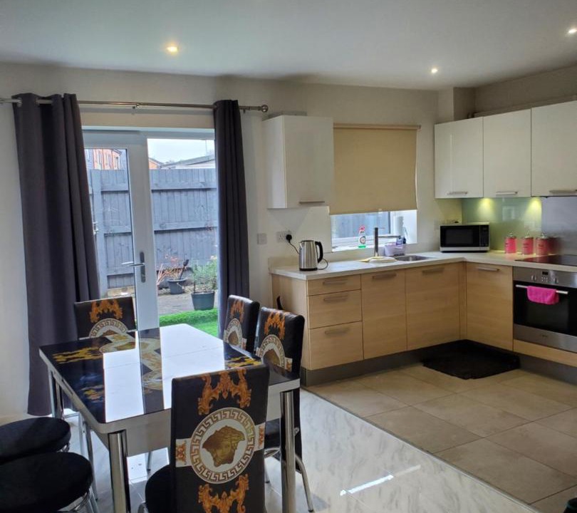 Photo of Others in Openshaw