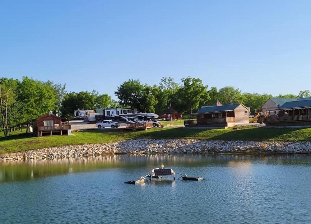 Photo of Others in Chariton
