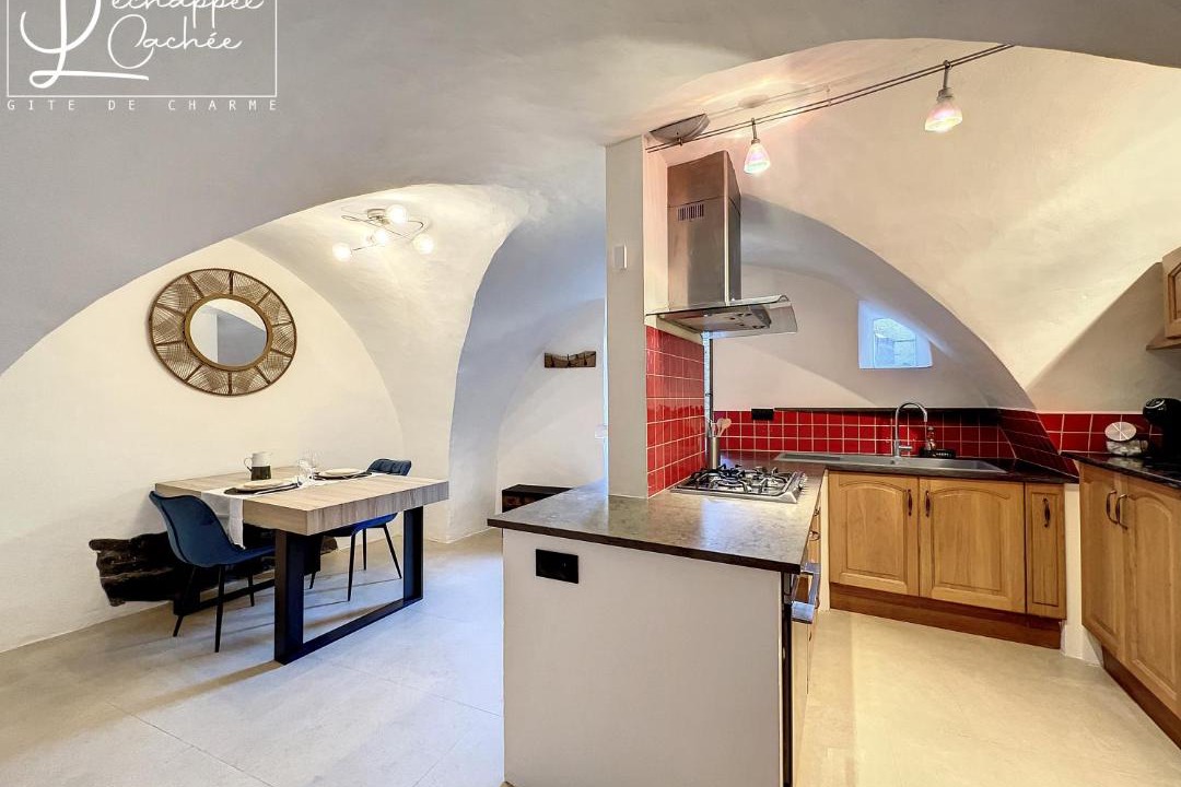 Photo of Kitchen in Saint-Etienne-de-Fontbellon