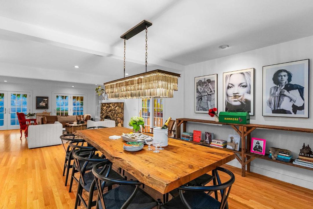 Photo of Others in Agate