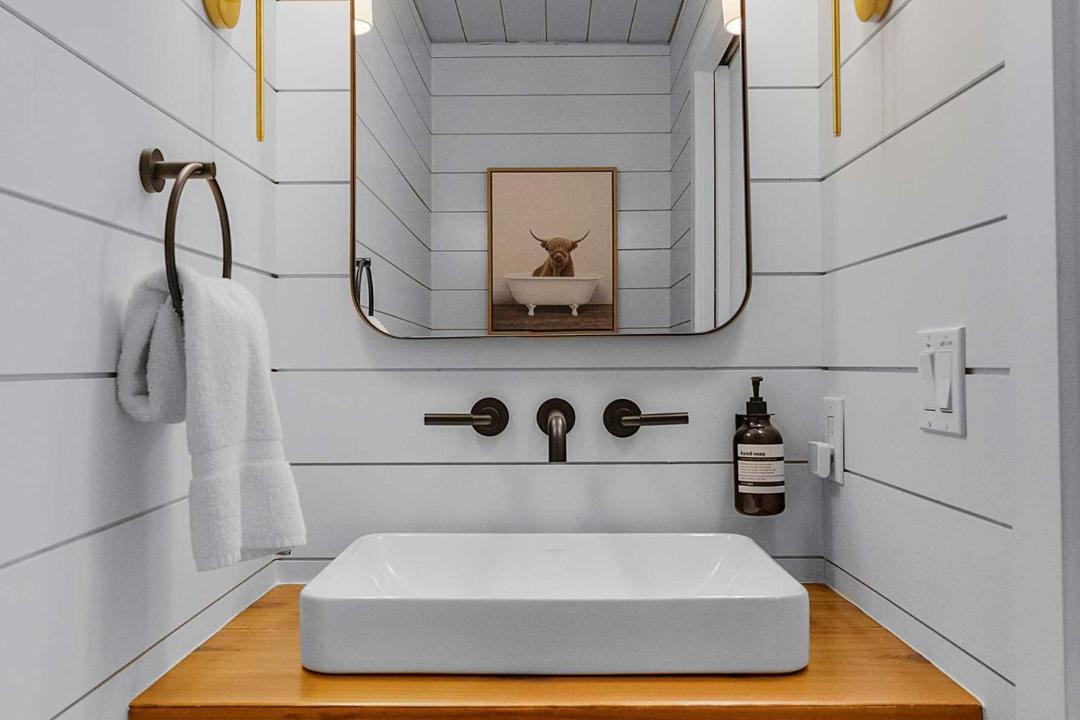 Photo of Bathroom in Agate