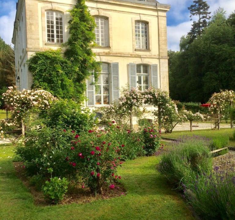 Photo of Others in Joue-du-Plain