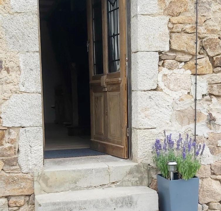 Photo of Others in Pageas