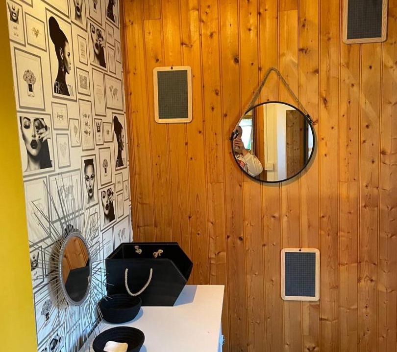 Photo of Others in Lingreville