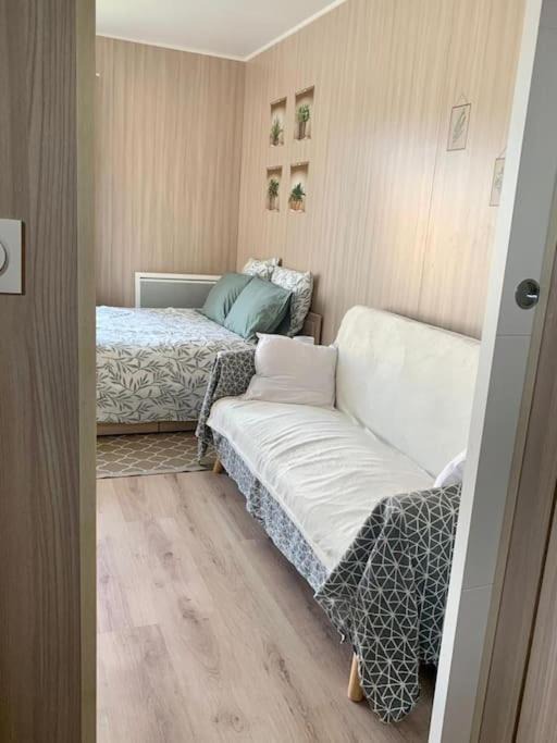 Photo of Others in Hostens