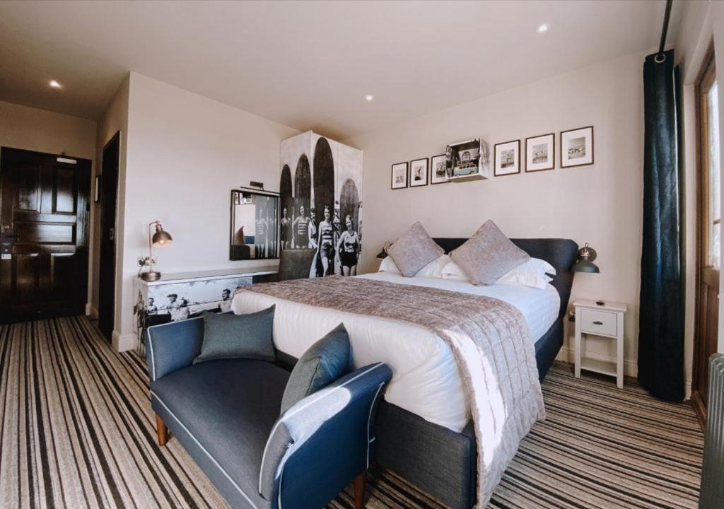 Photo of Others in Mortehoe