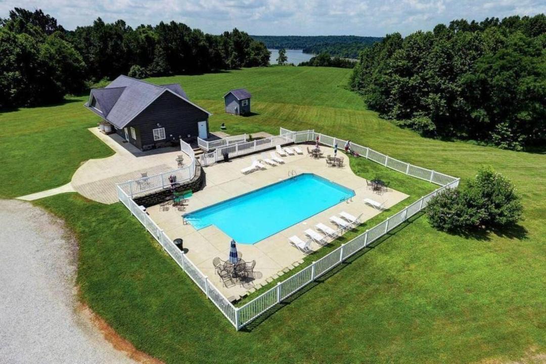 Photo of Outdoor in Taylorsville