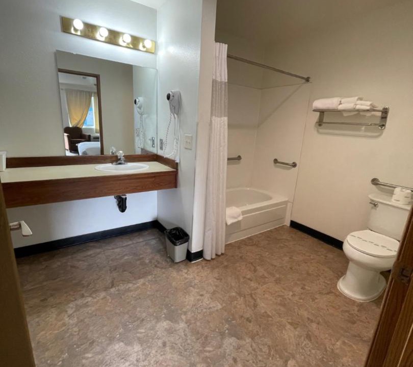 Photo of Bathroom in Monroe
