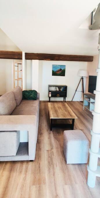 Photo of Livingroom in Coursan