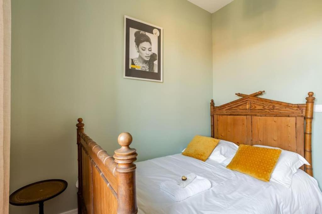 Photo of Bedroom in Vigneux-sur-Seine