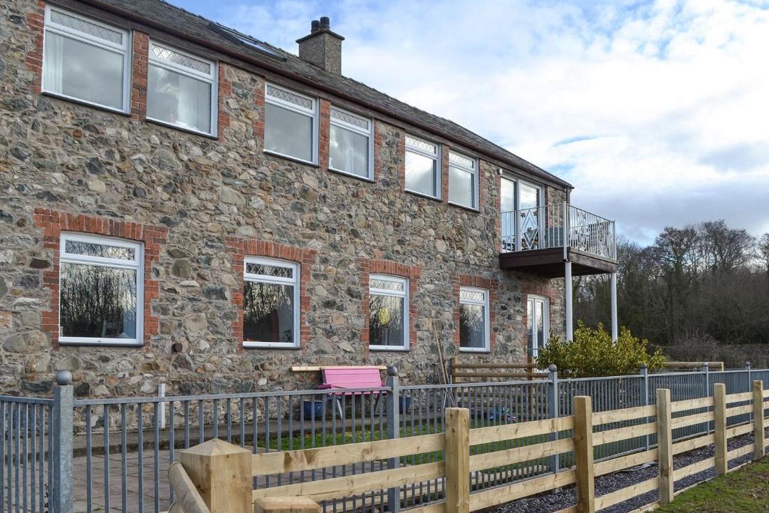 Photo of Others in Groeslon