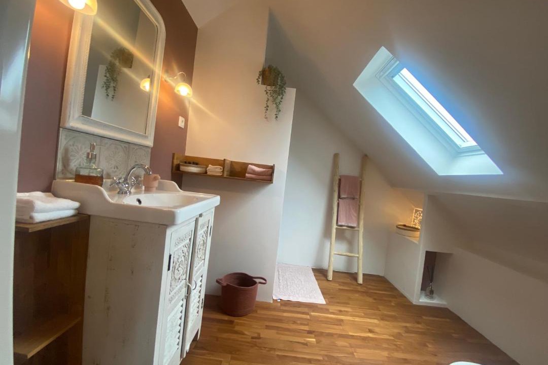 Photo of Bathroom in Sautron