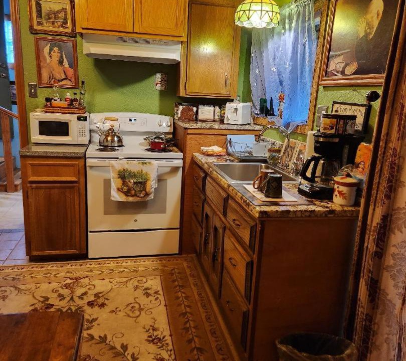 Photo of Others in Happy Valley