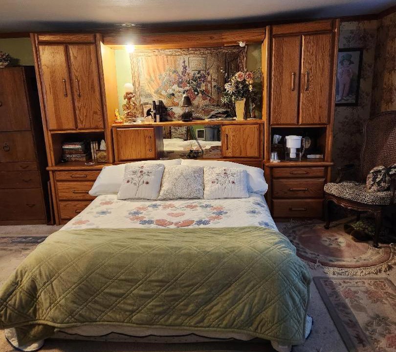 Photo of Others in Happy Valley