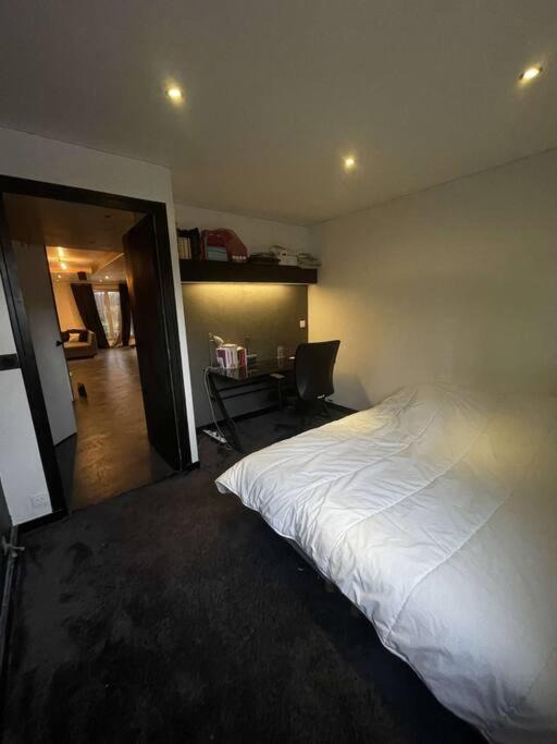 Photo of Bedroom in Quartier Saint-Marc - Croix de Pierre - Saint-Nicaise