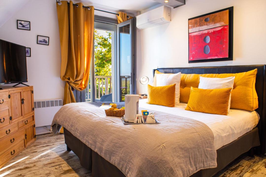 Photo of Bedroom in Saint-Hilaire-Saint-Florent