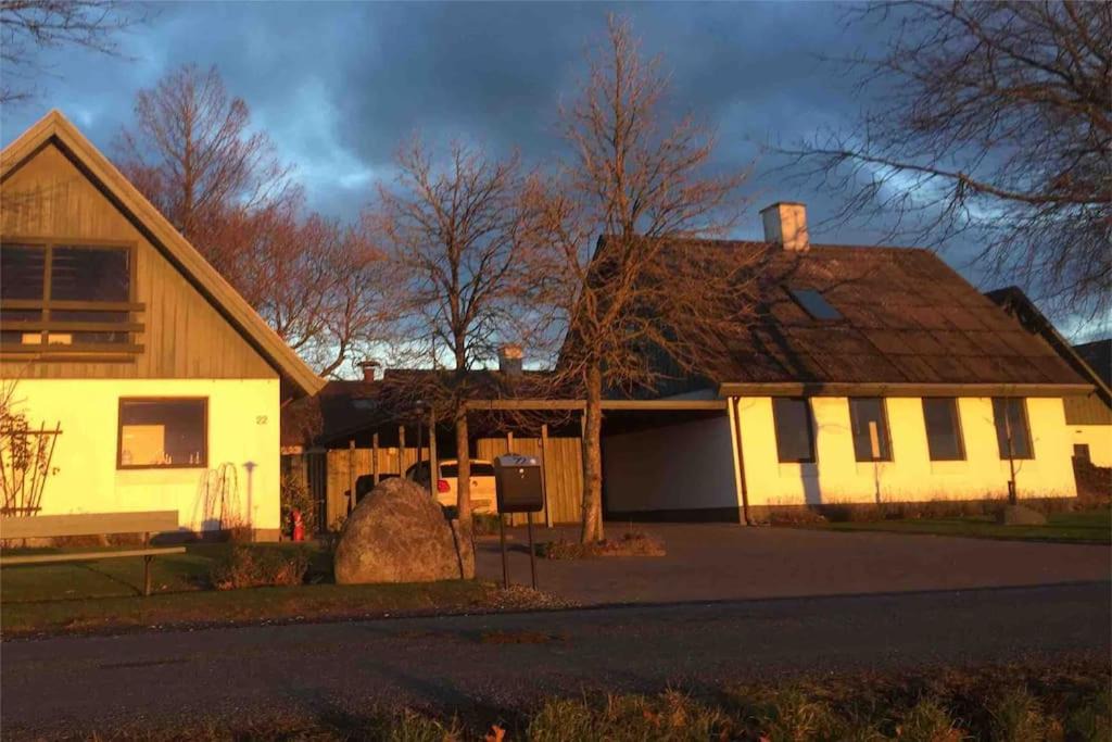 Photo of Buildings in Harlev