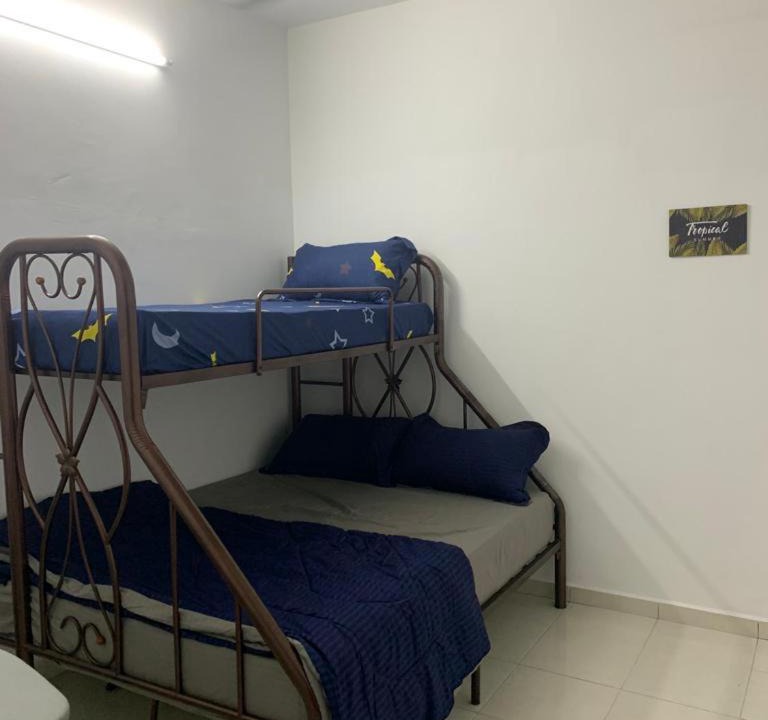 Photo of Bedroom in Rembia