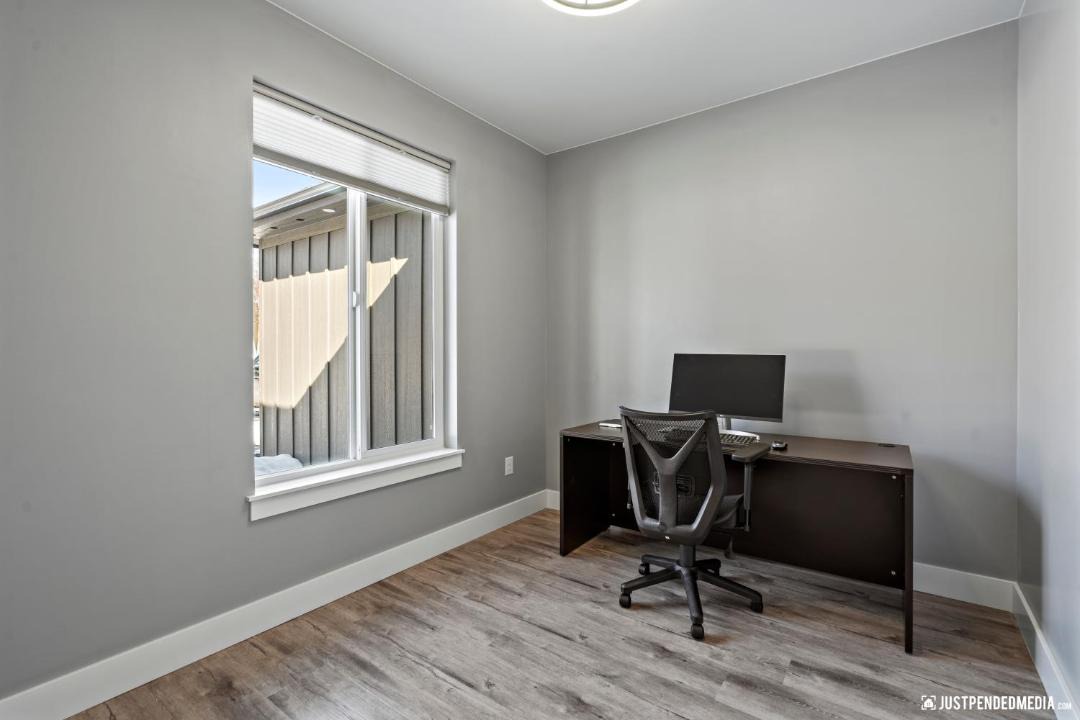 Photo of Livingroom in Fishhook