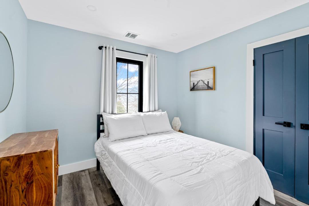 Photo of Others in Hampton Bays