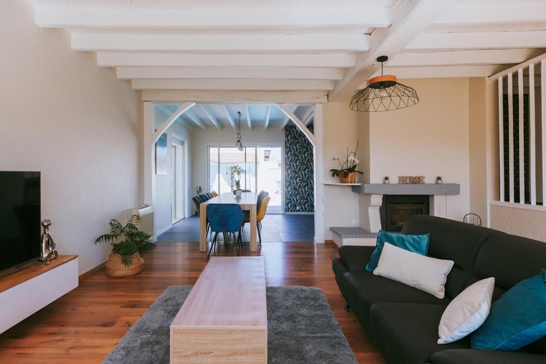 Photo of Others in Begaar