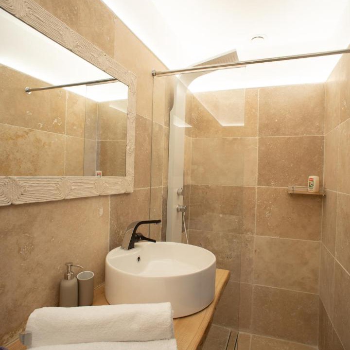 Photo of Others in Ginasservis