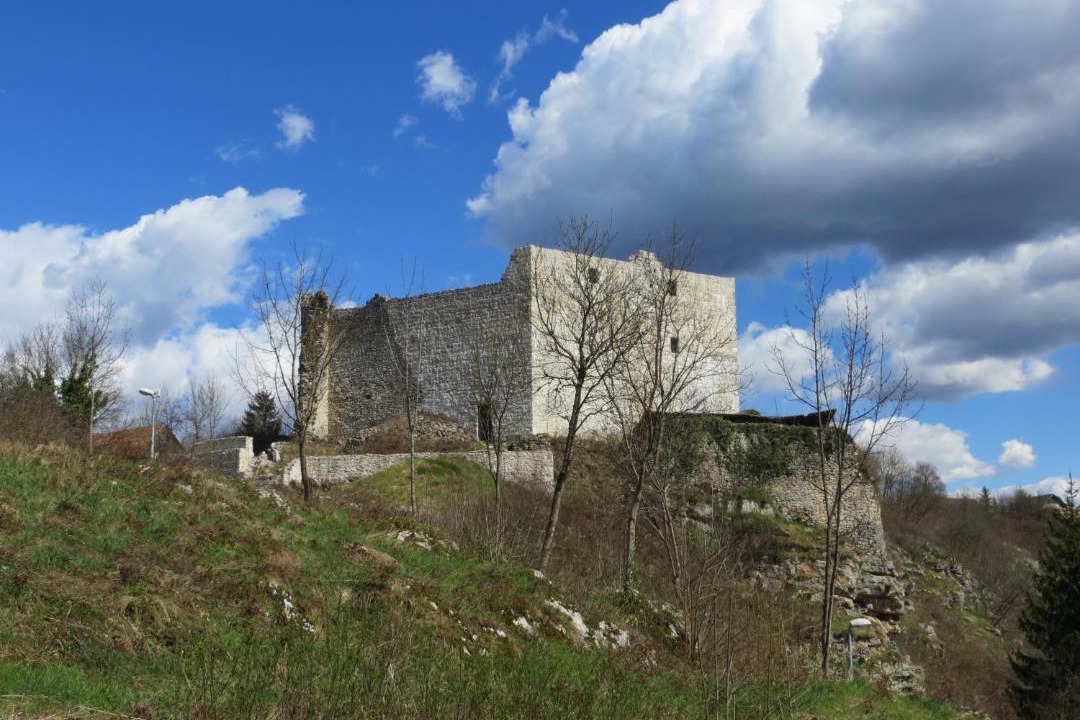 Photo of Buildings in Slunj