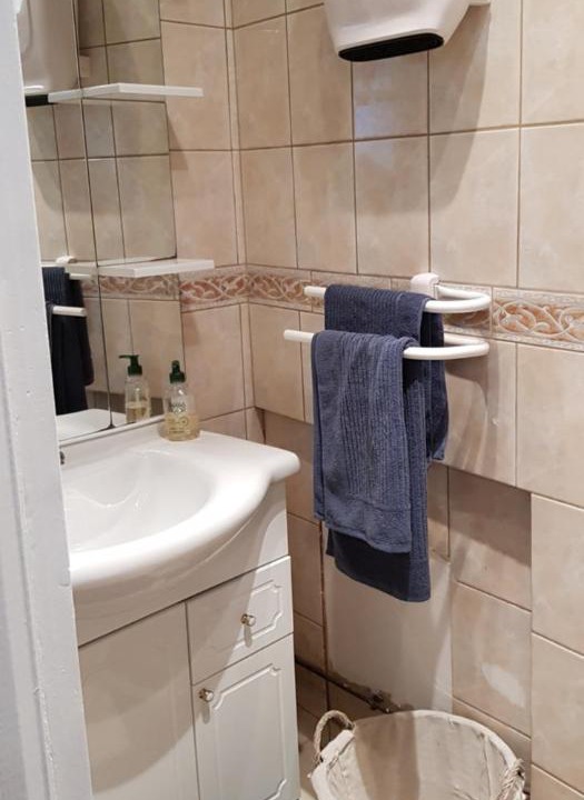 Photo of Bathroom in Picquigny