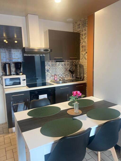 Photo of Others in Saint-Amour