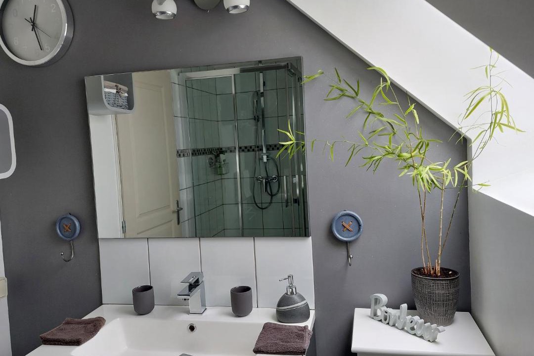 Photo of Others in Myennes