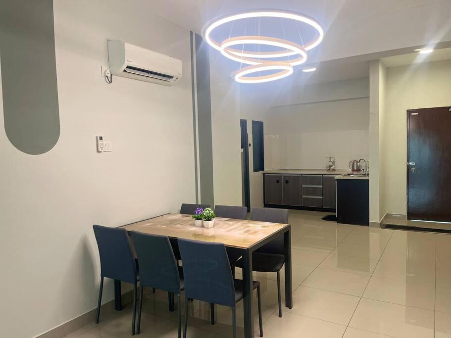 Photo of Others in Jawa