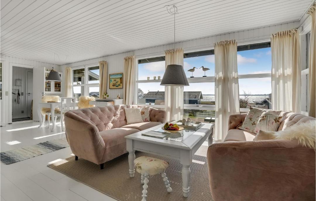 Photo of Others in Helnæs By