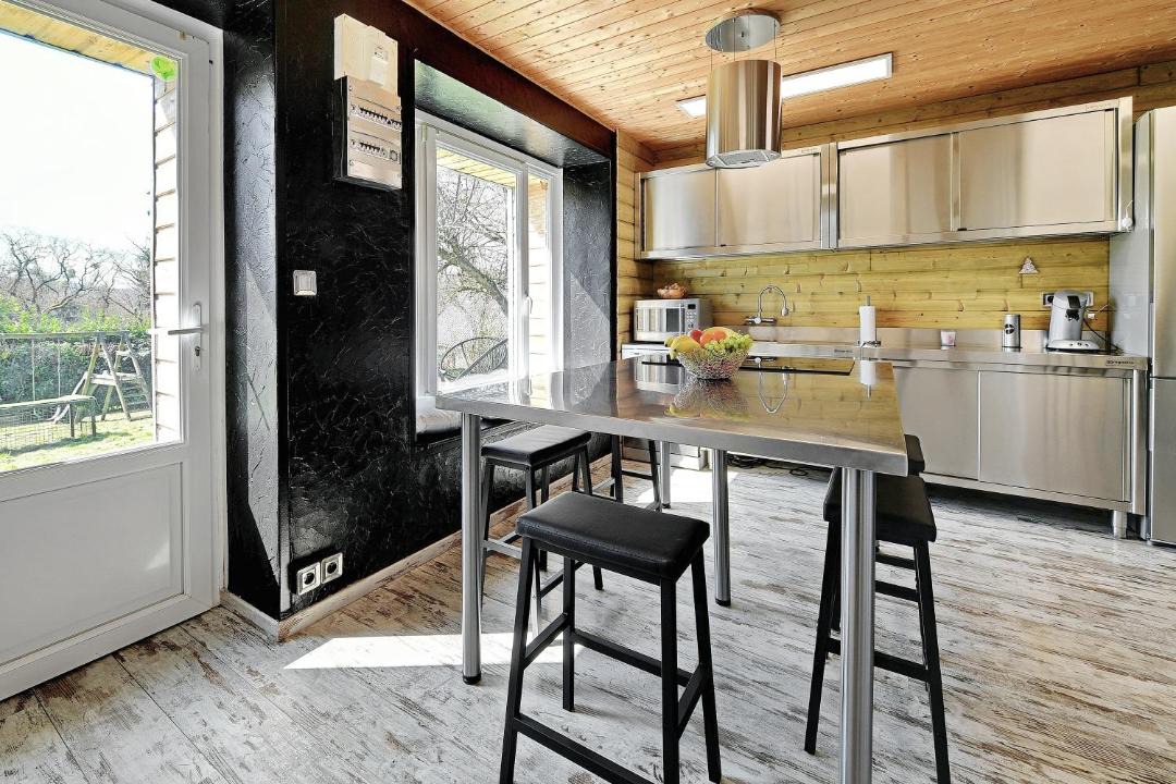 Photo of Kitchen in Saint-Aubert-sur-Orne